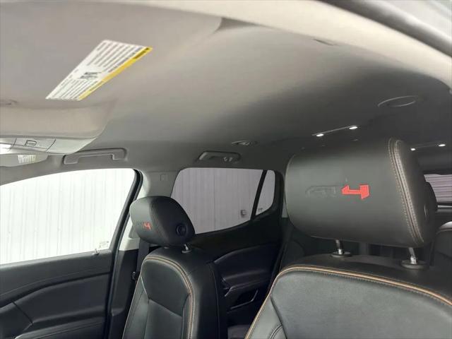 2023 GMC Acadia AWD AT4