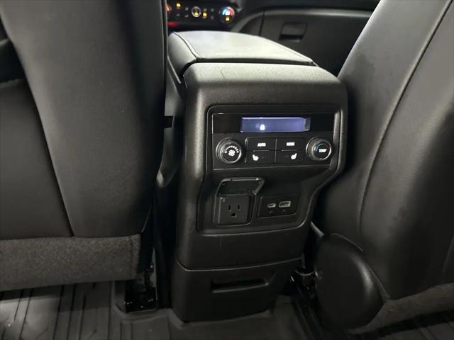 2023 GMC Acadia AWD AT4