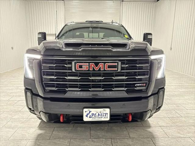 2024 GMC Sierra 2500HD 4WD Crew Cab Standard Bed AT4