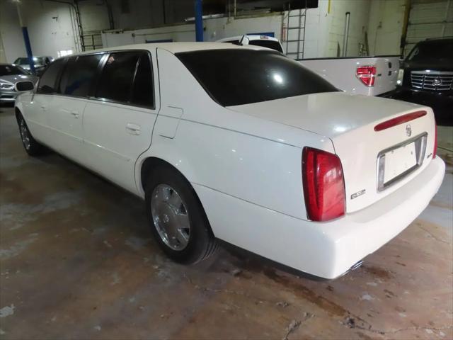2005 Cadillac DeVille Standard