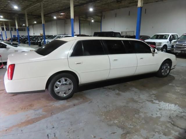2005 Cadillac DeVille Standard
