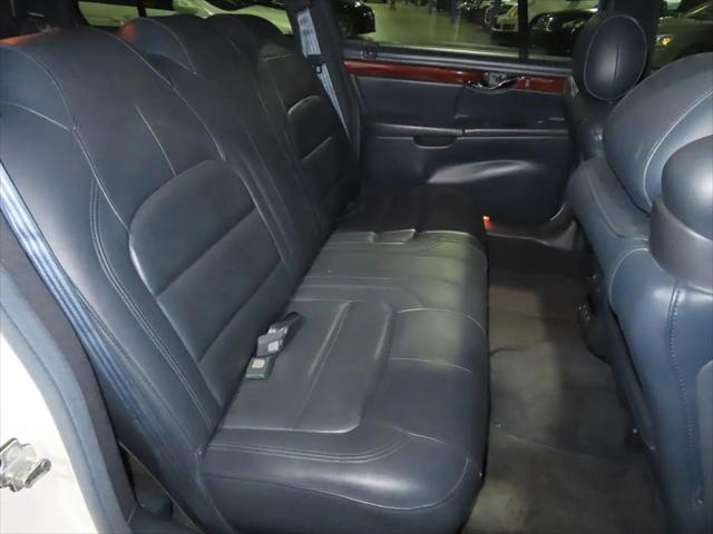 2005 Cadillac DeVille Standard