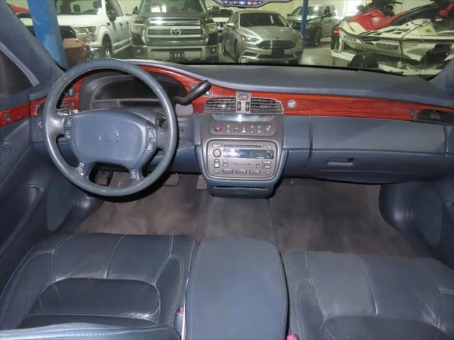 2005 Cadillac DeVille Standard