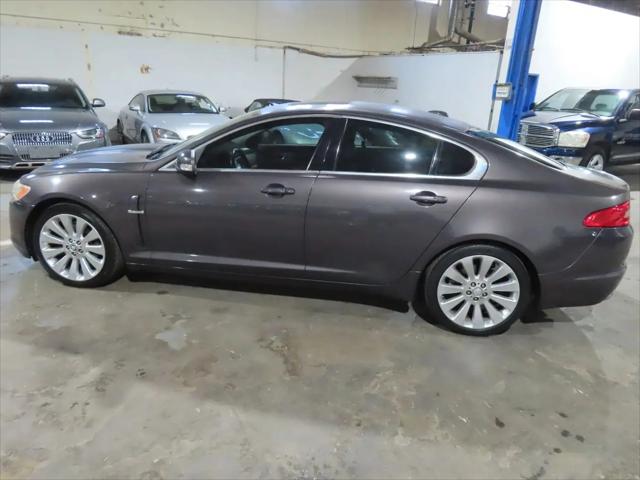 2009 Jaguar XF Premium Luxury