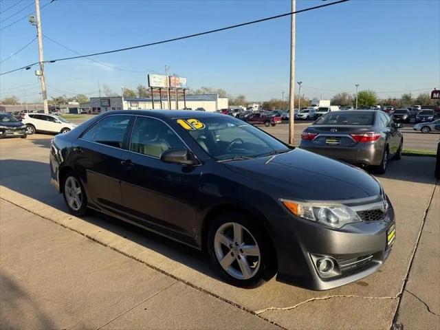 2013 Toyota Camry SE for sale in Cedar Rapids, IA