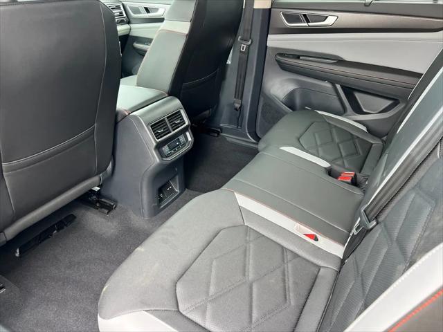 2026 Volkswagen Atlas Peak Edition