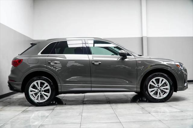 2023 Audi Q3 Premium 45 TFSI S line quattro Tiptronic
