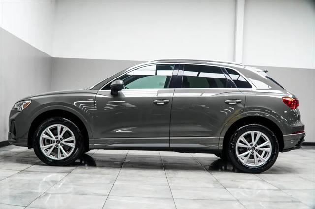 2023 Audi Q3 Premium 45 TFSI S line quattro Tiptronic
