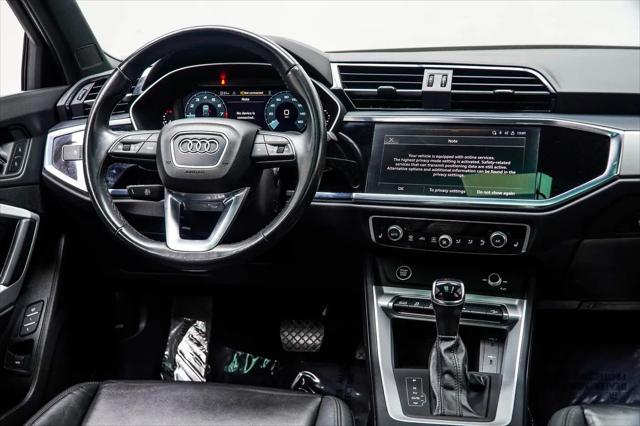 2023 Audi Q3 Premium 45 TFSI S line quattro Tiptronic