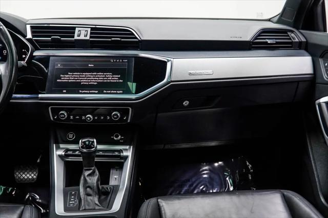 2023 Audi Q3 Premium 45 TFSI S line quattro Tiptronic