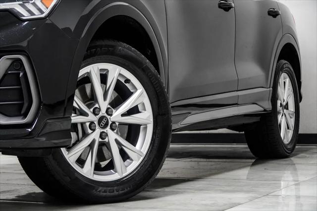 2025 Audi Q3 Premium 45 TFSI S line quattro Tiptronic