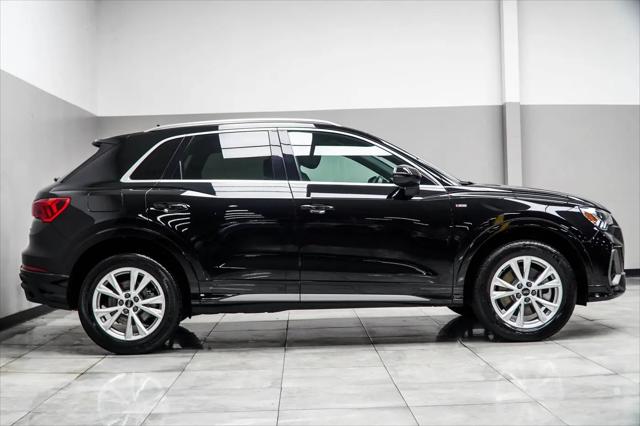 2025 Audi Q3 Premium 45 TFSI S line quattro Tiptronic