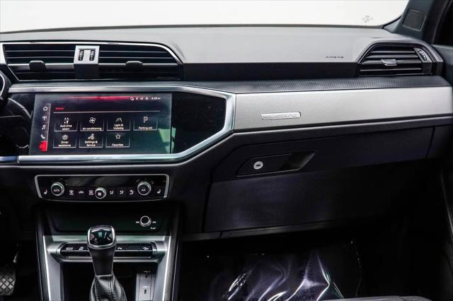2025 Audi Q3 Premium 45 TFSI S line quattro Tiptronic