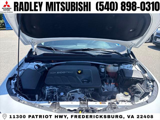2018 Chevrolet Malibu Hybrid Base