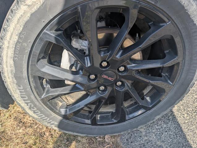 2024 GMC Terrain AWD SLT