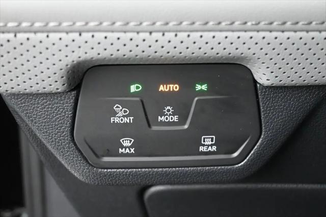 2024 Volkswagen Atlas 2.0T Peak Edition SE w/Technology