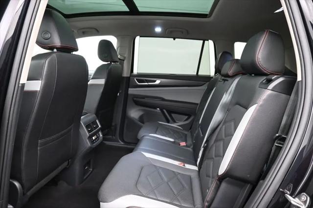 2024 Volkswagen Atlas 2.0T Peak Edition SE w/Technology