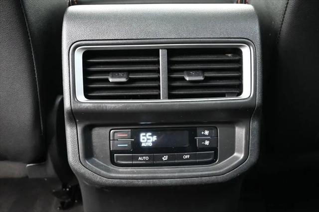 2024 Volkswagen Atlas 2.0T Peak Edition SE w/Technology