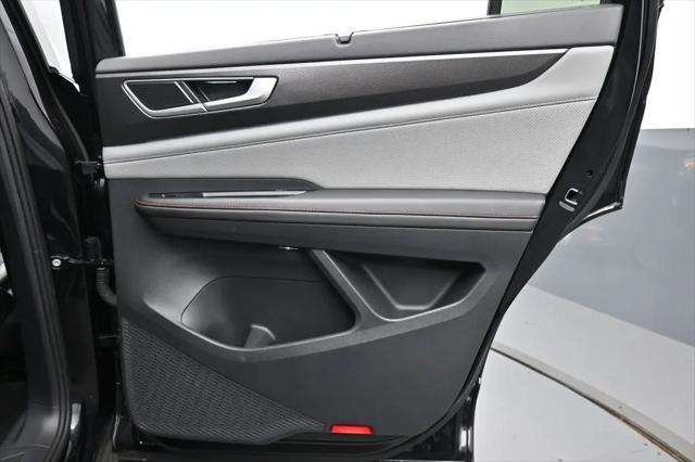 2024 Volkswagen Atlas 2.0T Peak Edition SE w/Technology
