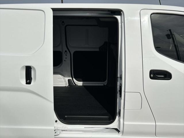 2021 Nissan NV200 Compact Cargo S Xtronic CVT