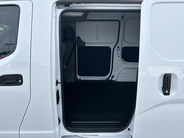 2021 Nissan NV200 Compact Cargo S Xtronic CVT