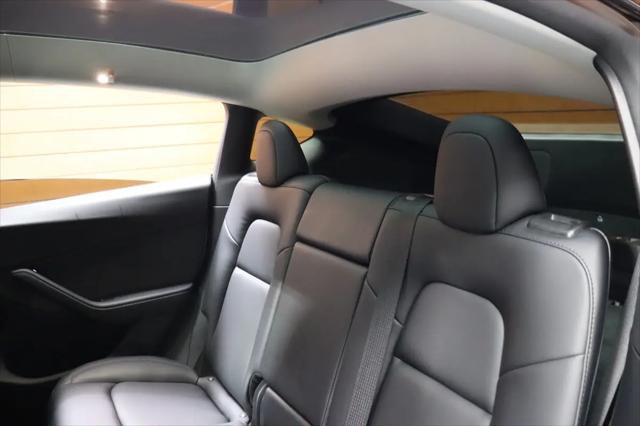 2022 Tesla Model Y Performance Dual Motor All-Wheel Drive