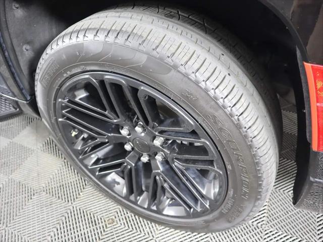2023 Jeep Wagoneer Series II Carbide 4x2