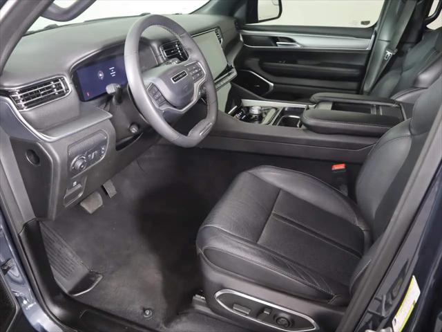 2023 Jeep Wagoneer Series II Carbide 4x2