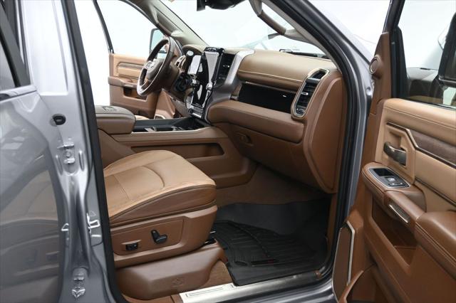 2023 Ram 3500 Limited Longhorn Crew Cab 4x4 8' Box