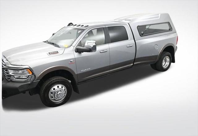 2023 Ram 3500 Limited Longhorn Crew Cab 4x4 8' Box