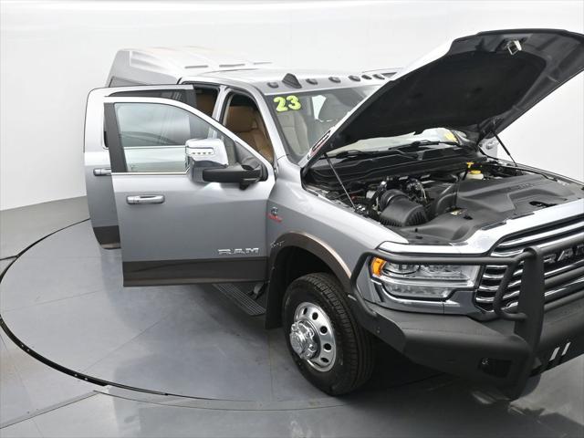 2023 Ram 3500 Limited Longhorn Crew Cab 4x4 8' Box