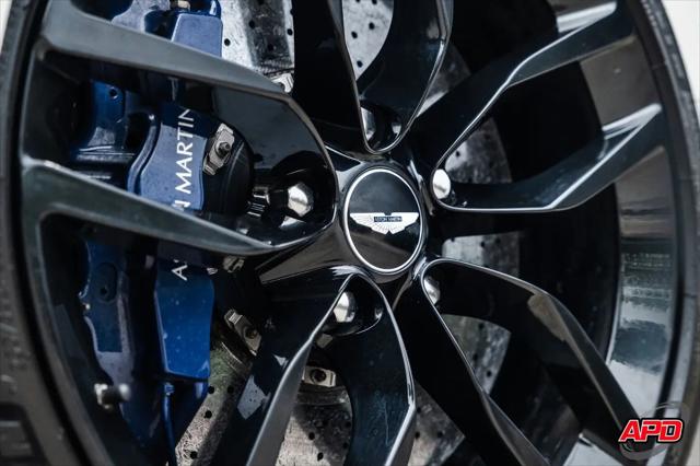 2016 Aston Martin Vanquish Carbon
