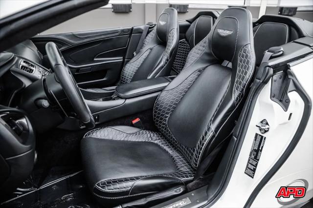 2016 Aston Martin Vanquish Carbon