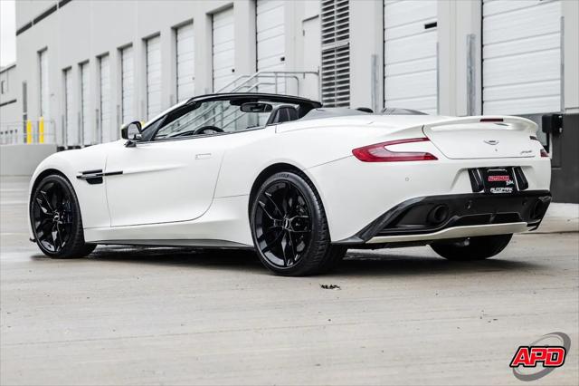 2016 Aston Martin Vanquish Carbon