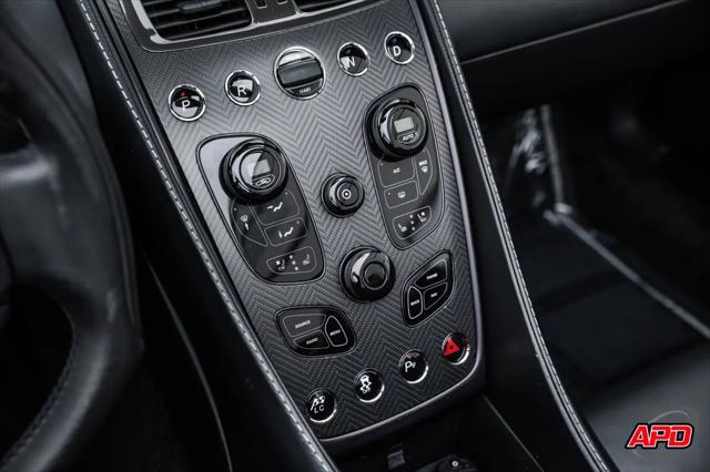 2016 Aston Martin Vanquish Carbon