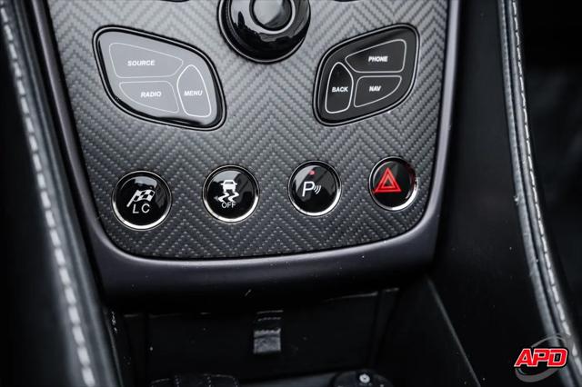 2016 Aston Martin Vanquish Carbon