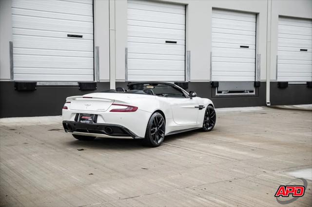 2016 Aston Martin Vanquish Carbon