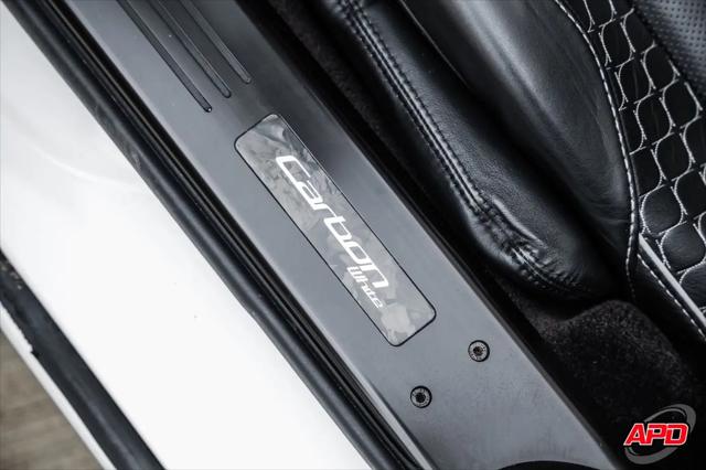 2016 Aston Martin Vanquish Carbon
