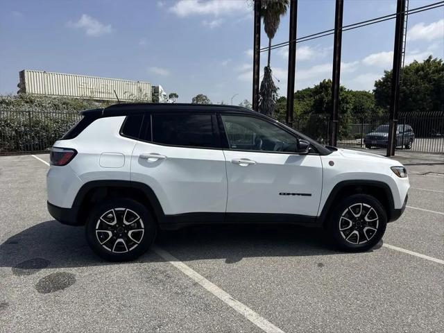 2025 Jeep Compass Trailhawk 4x4