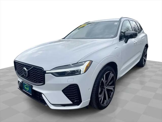 2025 Volvo XC60 Plug-In Hybrid Ultra, T8 AWD Electric/Gasoline, Dark for sale in Poughkeepsie, NY