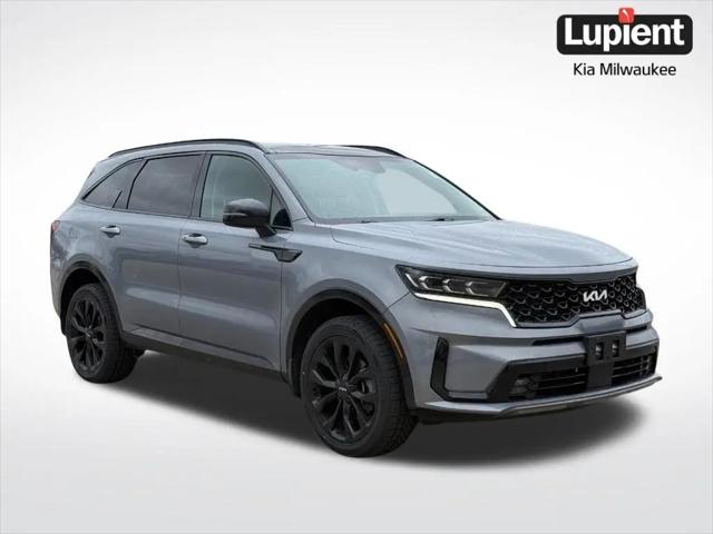 2023 Kia Sorento SX for sale in Glendale, WI