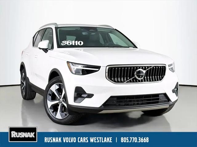 2025 Volvo XC40 B5 Plus Bright Theme for sale in Thousand Oaks, CA