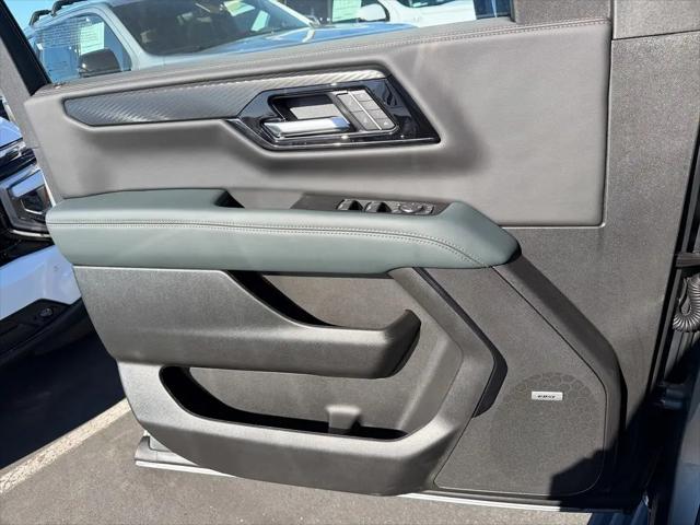 2026 GMC Yukon 4WD AT4