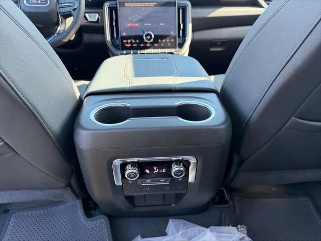 2026 GMC Yukon 4WD AT4