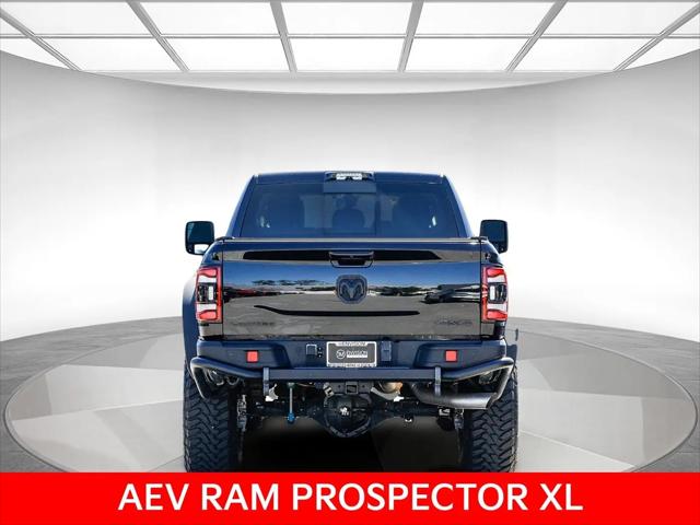 2023 Ram 3500 Limited Mega Cab 4x4 6'4" Box