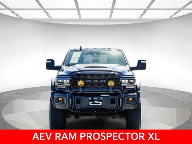 2023 Ram 3500 Limited Mega Cab 4x4 6'4" Box