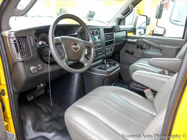 2019 GMC Savana Cutaway Work Van