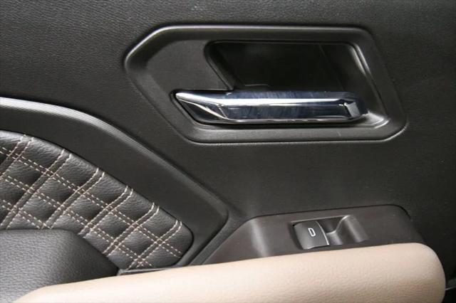 2023 GMC Canyon 4WD Crew Cab Short Box Denali