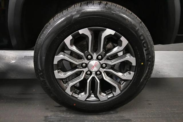 2023 GMC Canyon 4WD Crew Cab Short Box Denali