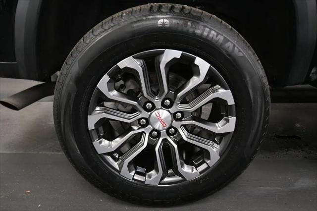 2023 GMC Canyon 4WD Crew Cab Short Box Denali